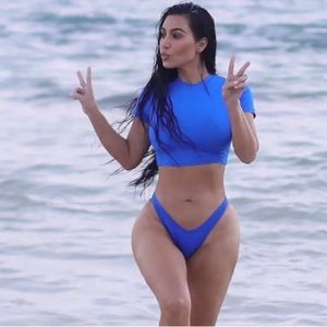 Skims Set RARE color COBALT. Size S.